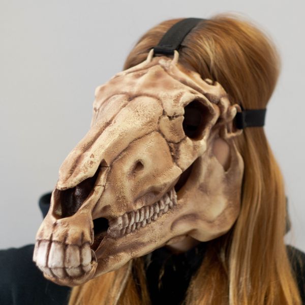 Realistic horse skull mask wearable 3D printed cosplay helmet