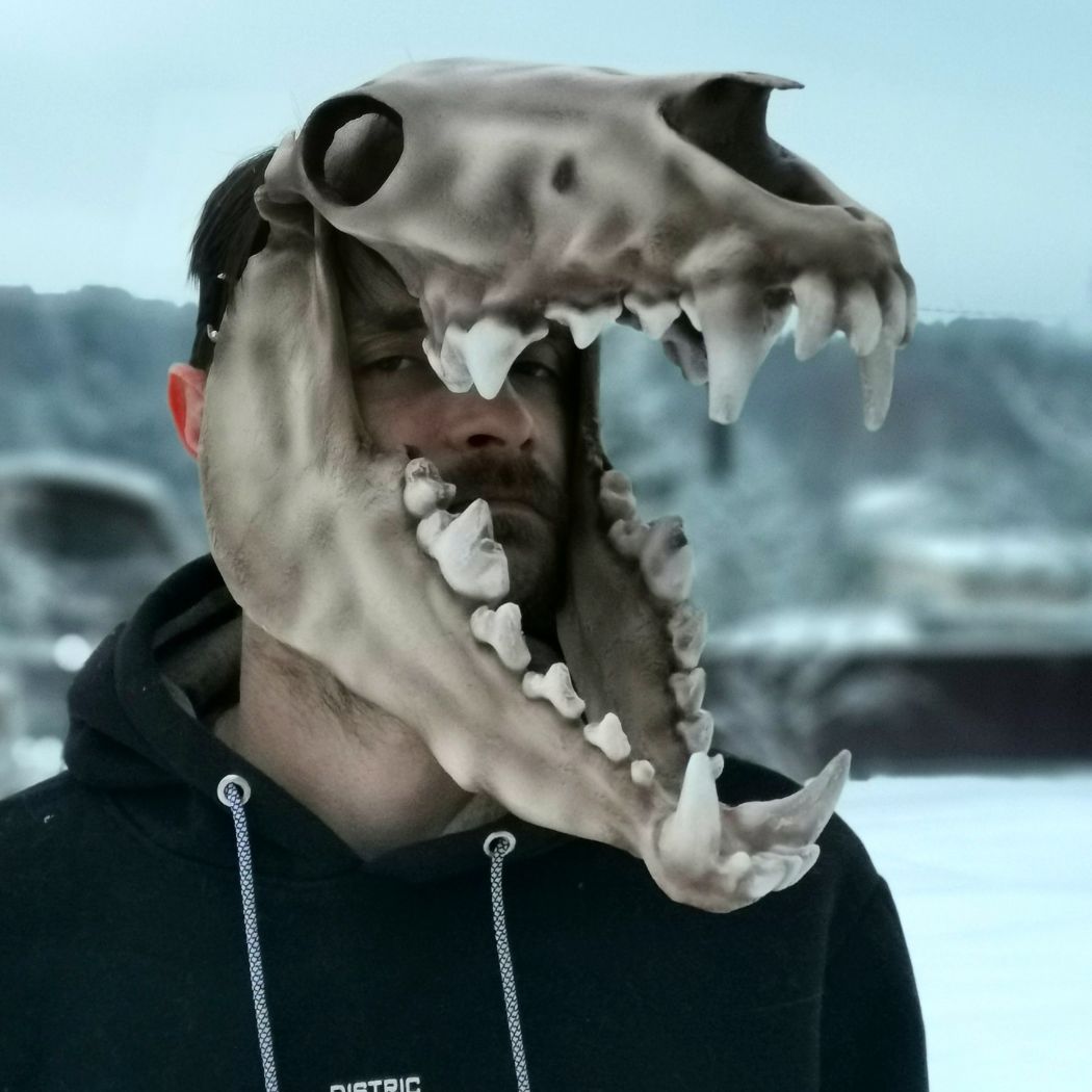 Realistic wendigo skull mask wearable 3D printed cosplay helmet