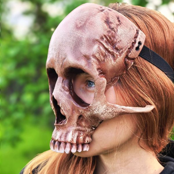 Anatomically accurate human skull mask wearable 3D scan prop