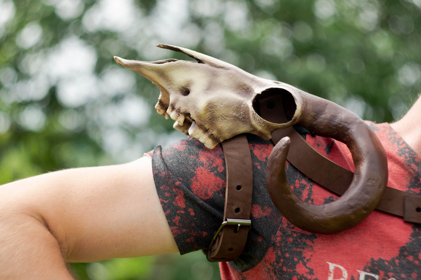 Viking Ram Skull Pauldrons - Cosplay Shoulder Armor (Pair)