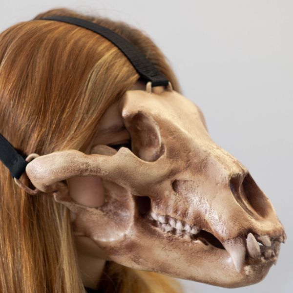 Realistic bear skull mask wearable 3D printed cosplay helmet
