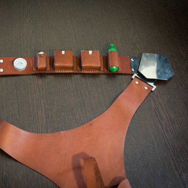 Han Solo A New Hope DL-44 holster and leather gun belt replica