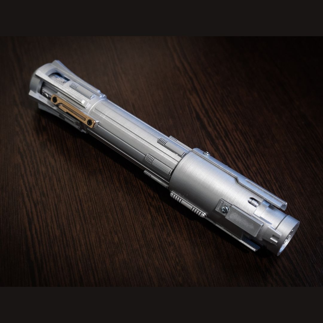Ben-Solo-Lightsaber-Star-Wars-Custom-Lightsaber-Prop-Star-Wars-Inspired-Cosplay-Replica-props-3d-printed-weapon-