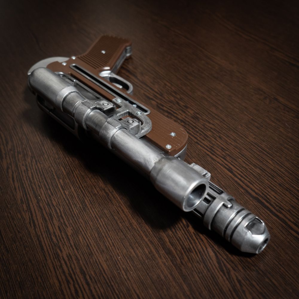DT-29 Heavy Blaster Pistol replica used by Director Orson Krennic in Star Wars cosplay prop with orange safety plug