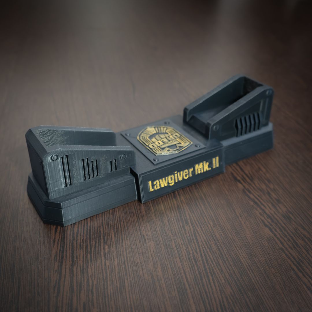 Dredd Props Judge Dredd Lawgiver Mk II Replica - Movie Accurate Prop Pistol ...