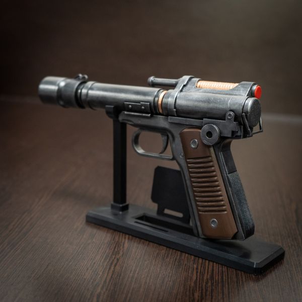 Kay Vess blaster replica close up details weathered sci fi prop