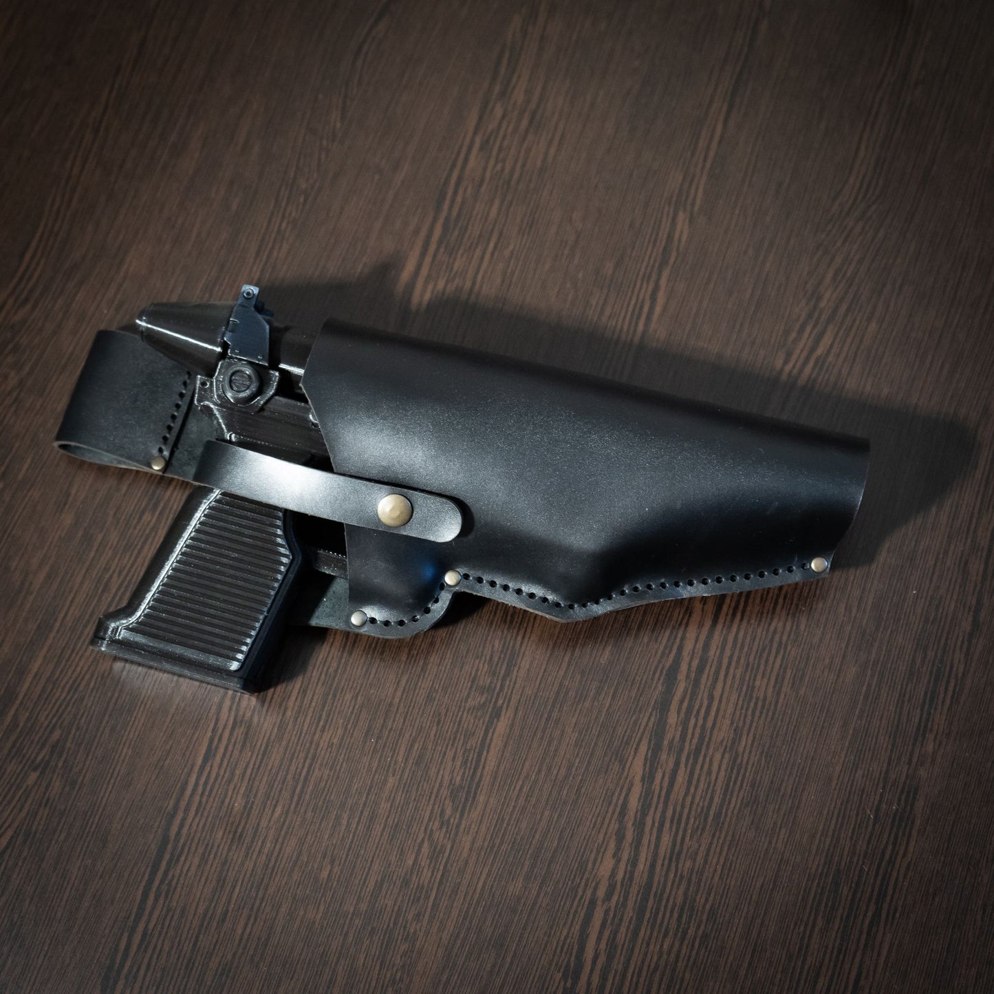 DIY Star Wars holster build: leather pattern for RK-3 sidearm
