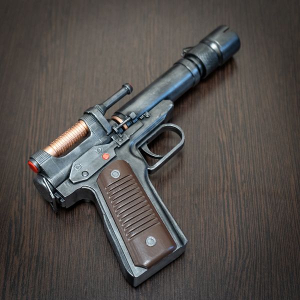 Realistic VM-19 blaster replica Kay Vess cosplay prop front view