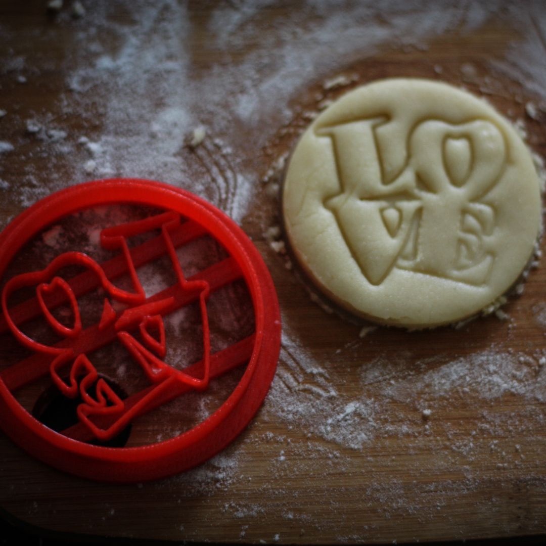 Wedding cookie cutter LOVE 
