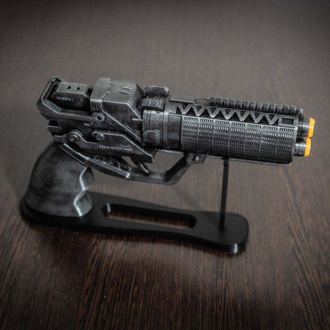 Blade Runner 2049 Officer K prop gun with mandatory orange safety plug