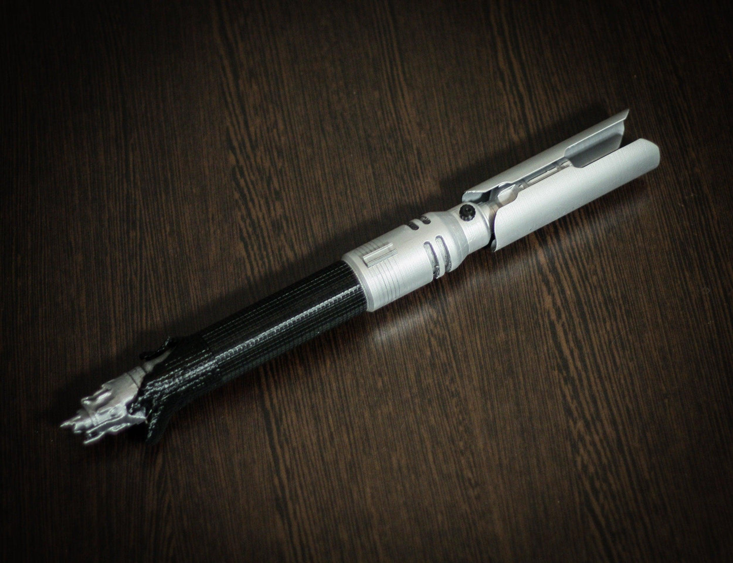 Cal Kestis Lightsaber - Jedi Fallen Order Lightsaber Hilt - 3DPrintProps