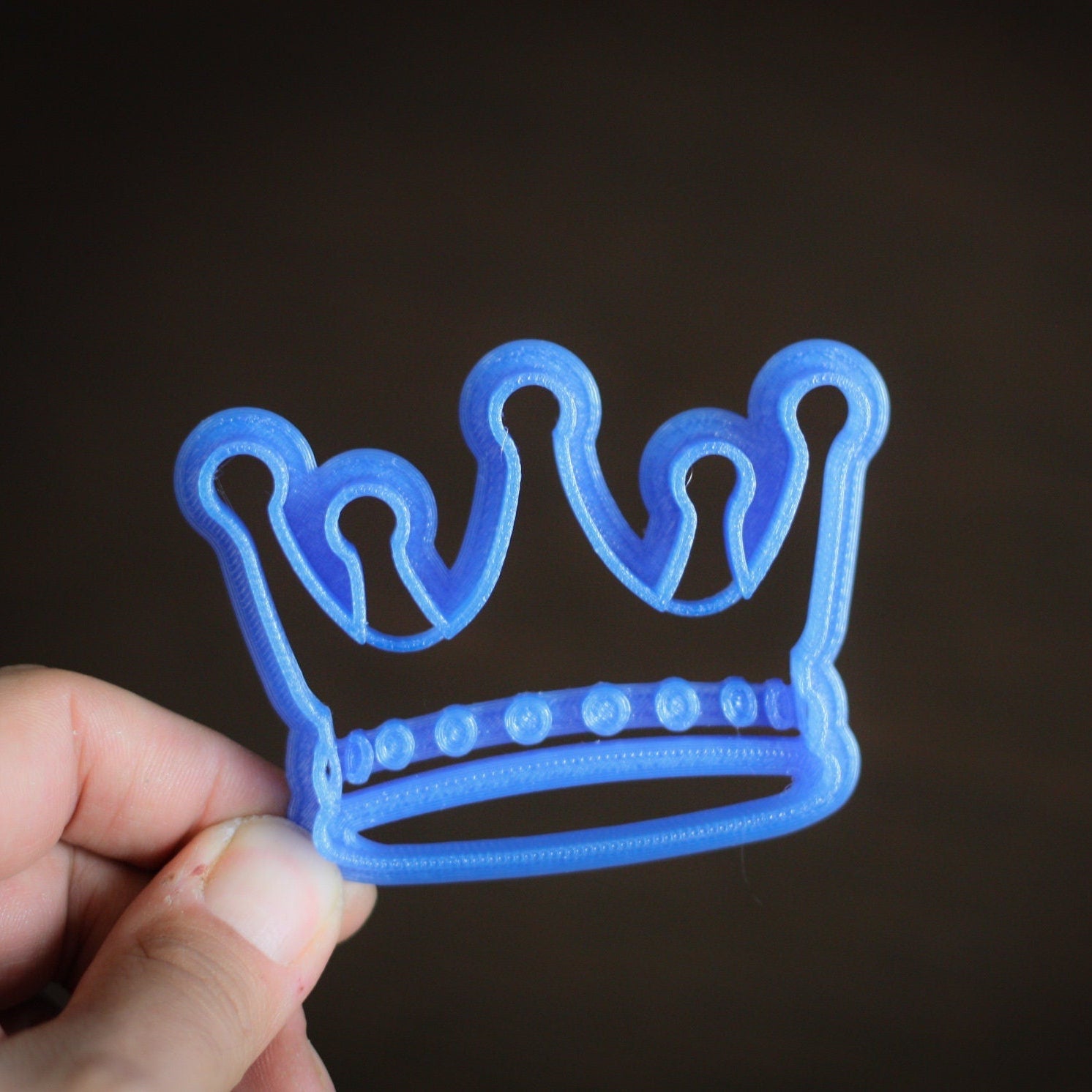 Crown Cookie Cutter - Wedding favor ideas: Elegant crown shaped cookies in clear packaging