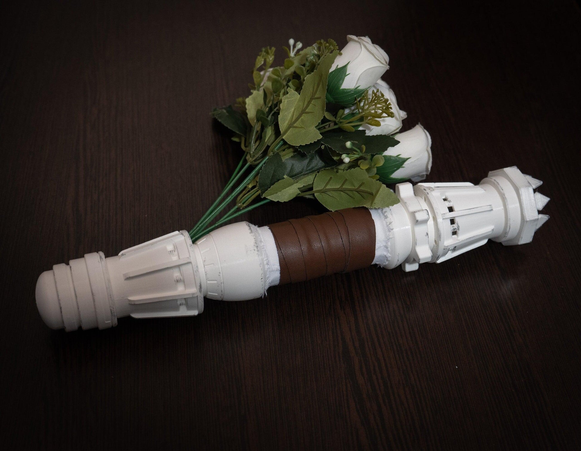 Star Wars Wedding white Rey Lightsaber Bouquet Holder  | star wars wedding - 3DPrintProps