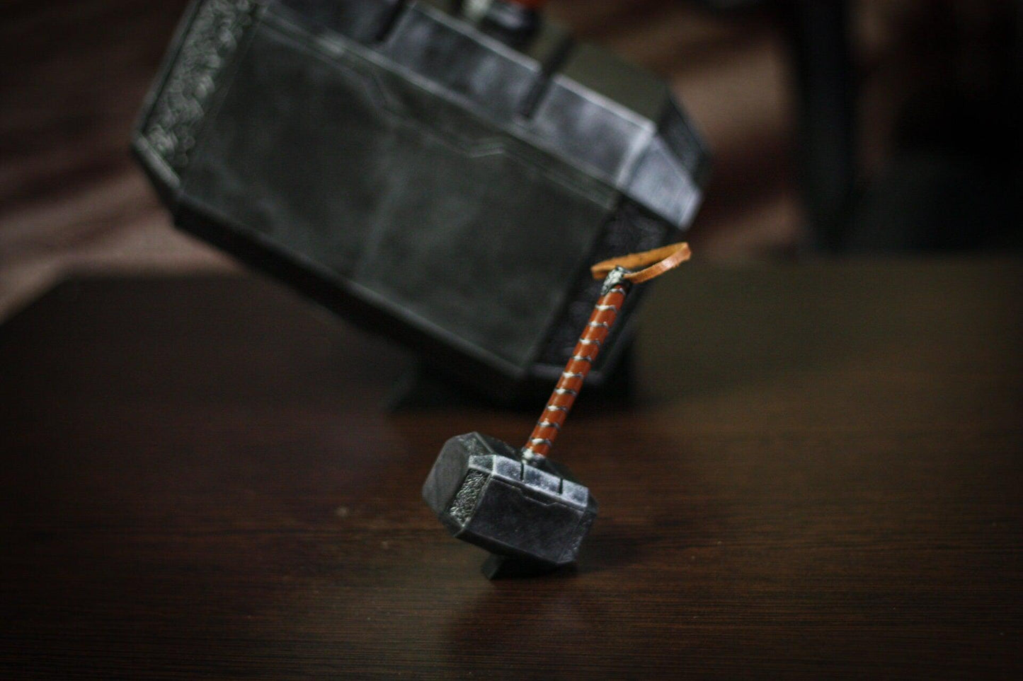 Thor Hammer miniature 1:4 scale detailed replica with leather-wrapped handle and display stand