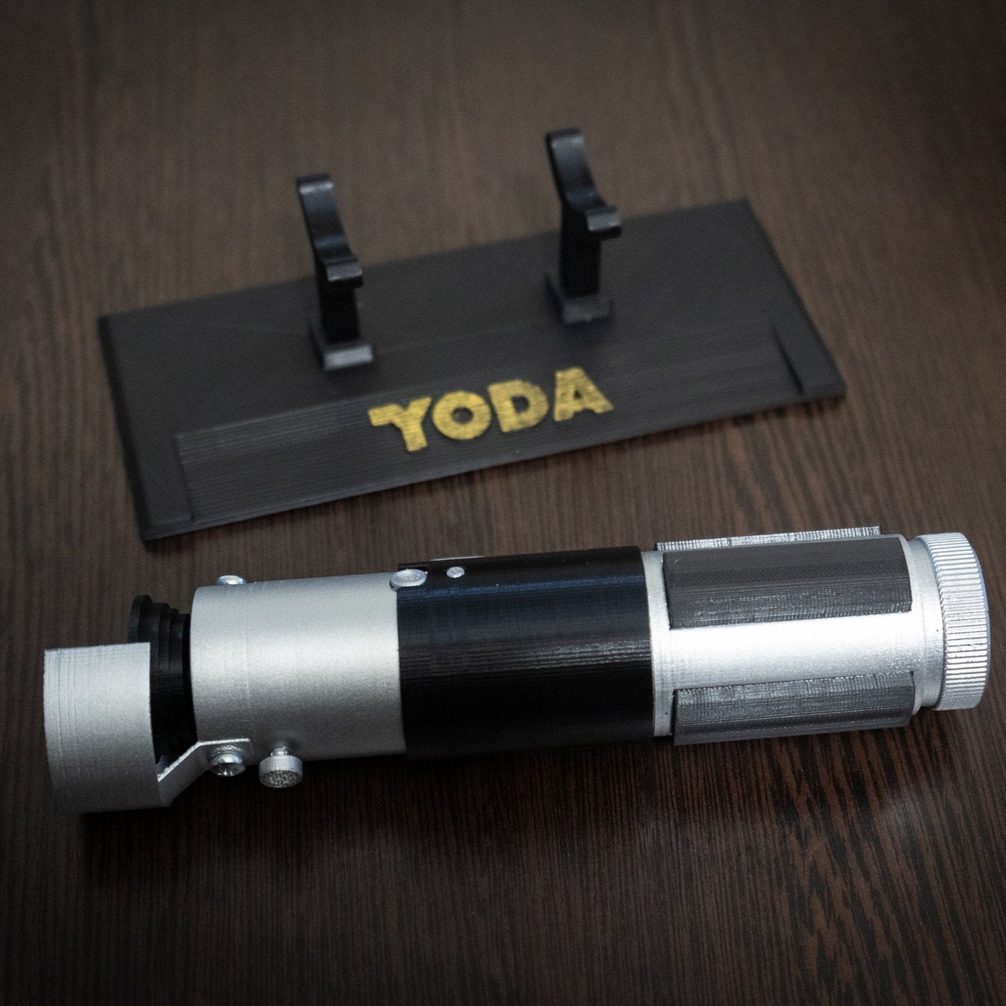 Gift for Star Wars fans: Detailed Yoda lightsaber hilt replica
