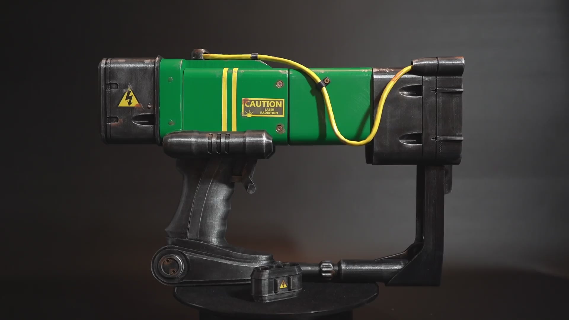 Fallout Gun AEP7 Laser Pistol